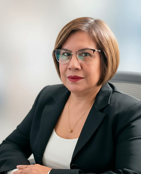 Doris Smith, CEO and Tax Expert with 15+ years of experience